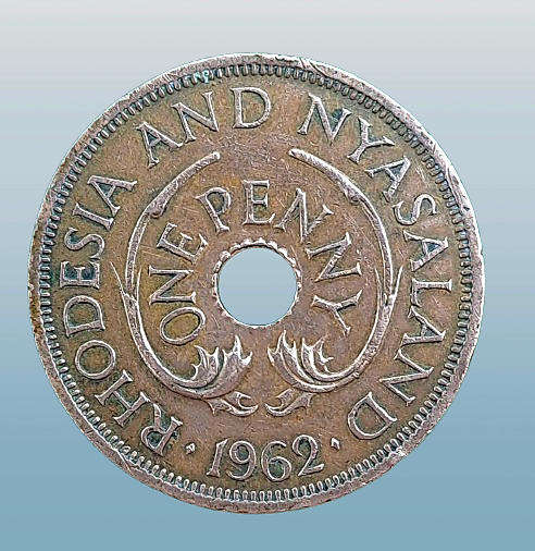 1962 Rhodesia and Nyasaland 1 Penny - Elizabeth II