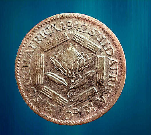1942 South Africa  SILVER 6 Pence - George VI Rex Imperator