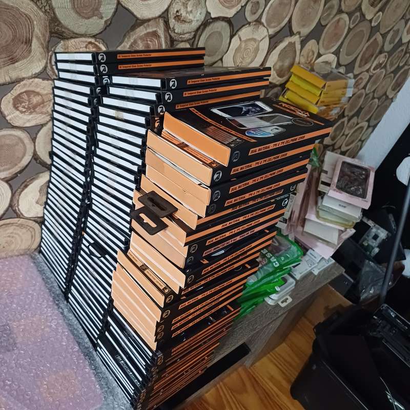 1200 cellphone covers and screen protector mega lot  lot