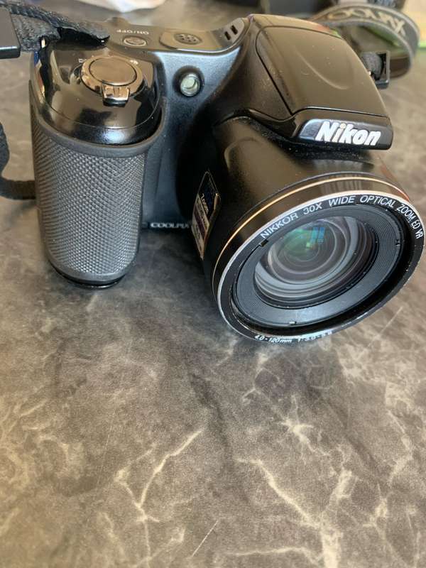 Nikon Coolpix L820