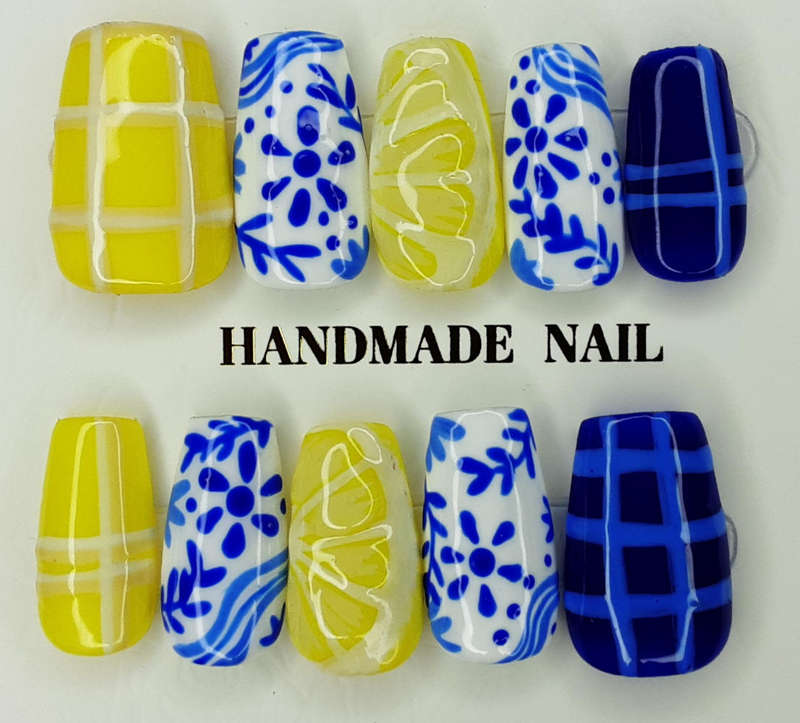 Press on nails