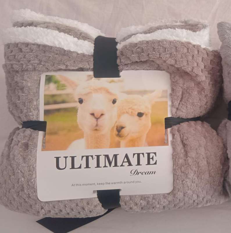Queen Size Soft Sherpa Plush Blanket Patterned