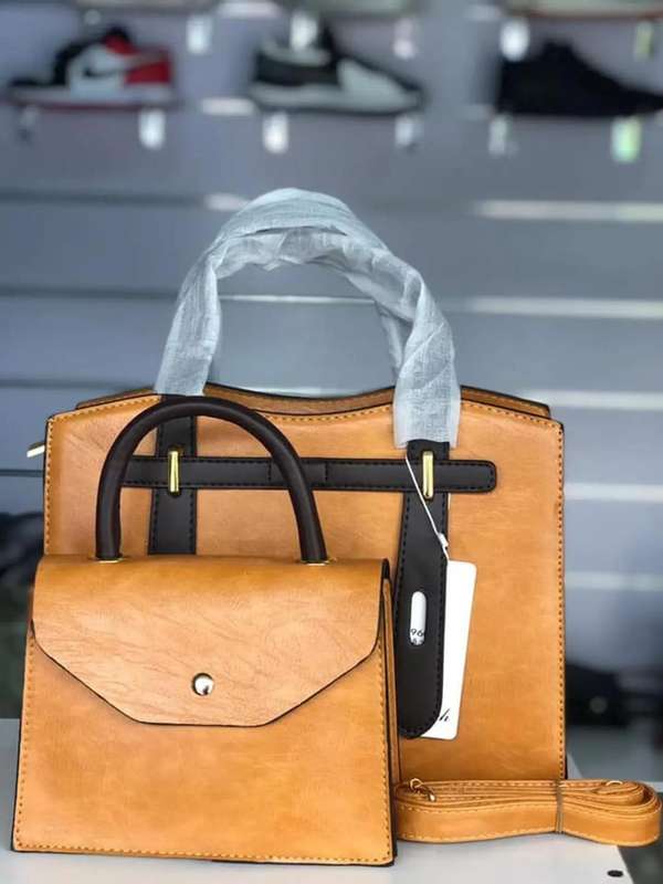 2 Piece Handbag Set  - 2 Bags in 1 Set Versatile and convenient for daily use or travel - Stylish
