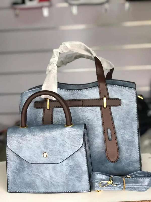 2 Piece Handbag Set  - 2 Bags in 1 Set Versatile and convenient for daily use or travel - Stylish