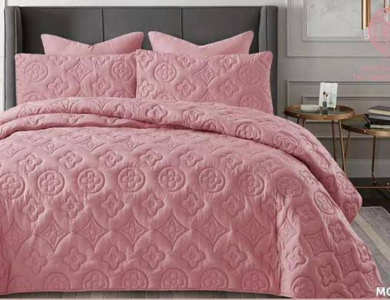 5 Piece King to Super King Quilted Mokka Bedding Set, Pink