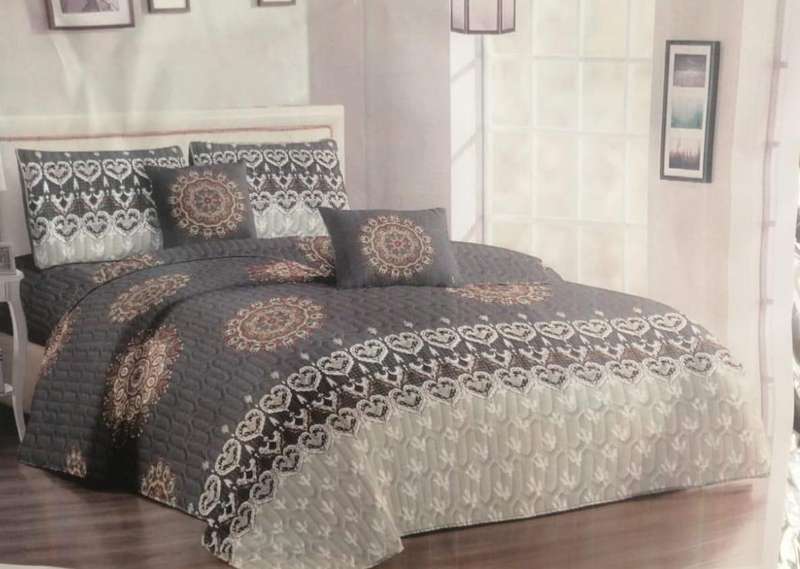 5 Piece Super King Quilted Bedding Set