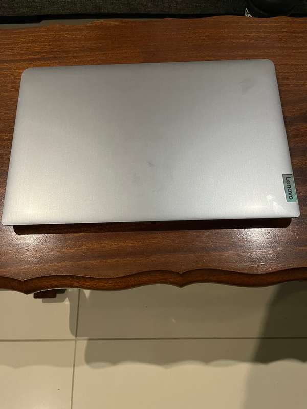 Lenovo - Ideapad 3 15.6" (512GB SDD, Intel Core i3- 1115G, 8GB RAM) Laptop