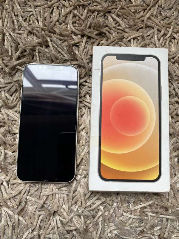 iPhone 12 64GB