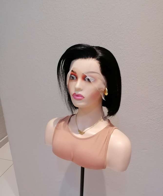 "8" inches 13x4 Lace Front Bob Wig Colour black