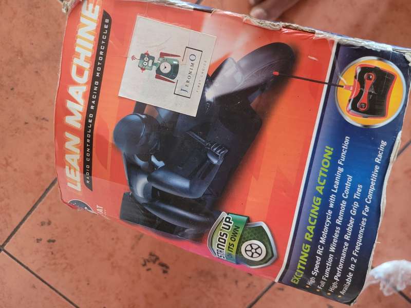 The Lean Machine Radio Controlled Racing Motorcycle