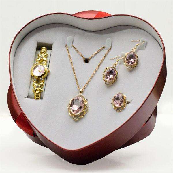 Jesou Jewelry Heart 4pc