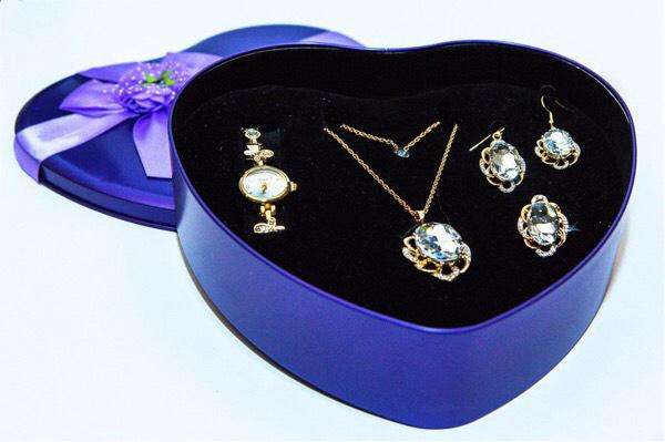 Jesou Jewelry Heart 4pc