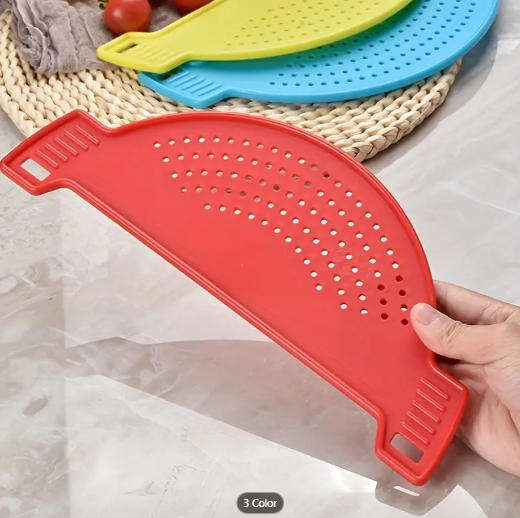 Durable Plastic Kitchen Clip-On Pot Filter