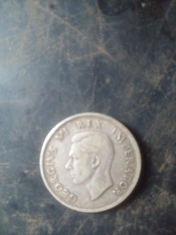 2 half shiling 1942 very rare silver