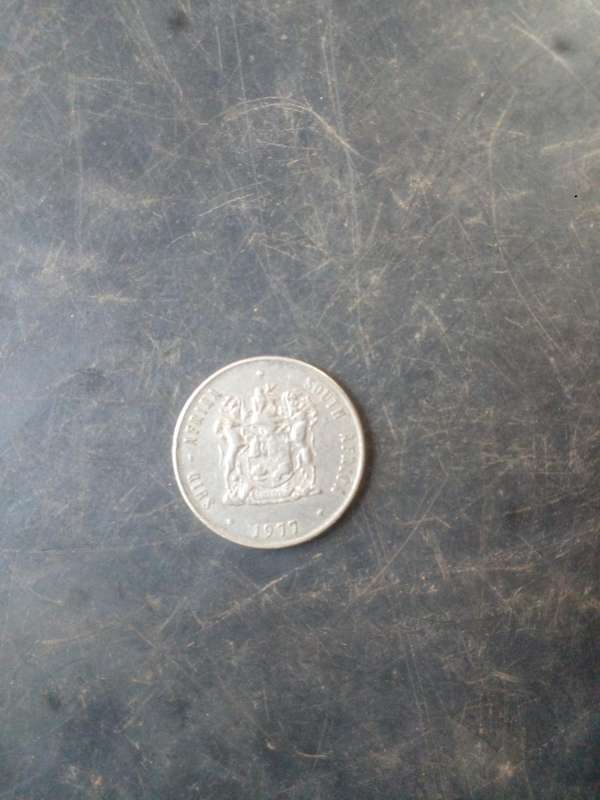 One rand 1977 silver nickel