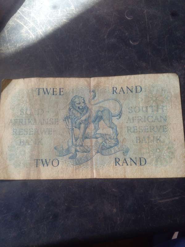 2 rand notes