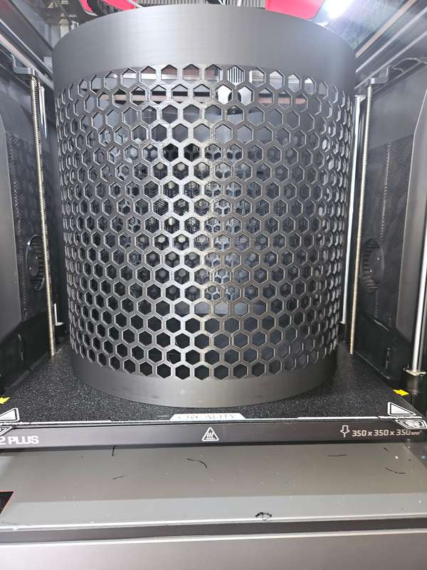 Unique Dustbin