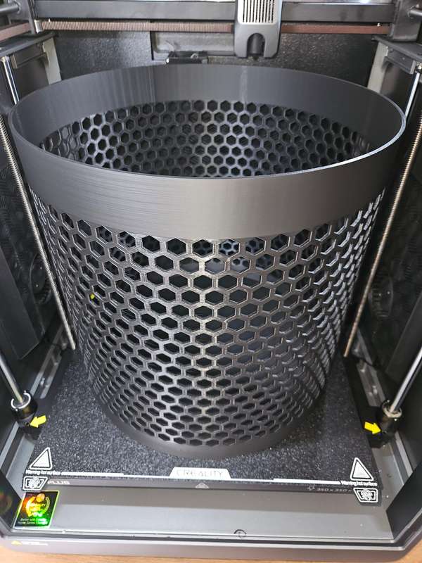 Unique Dustbin
