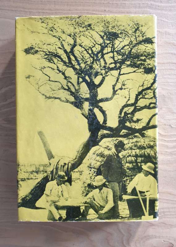 A P Cartwright : "Gold Paved the Way" (First Edition)
