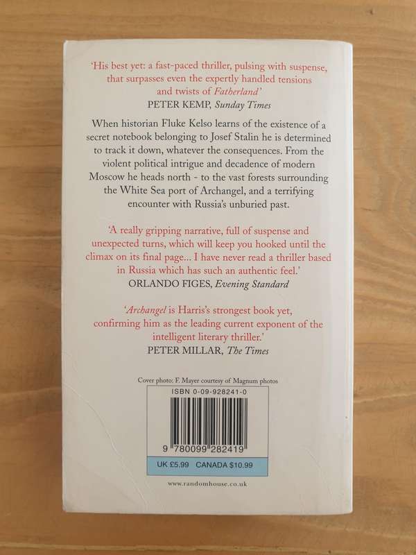 Robert Harris : "Archangel"