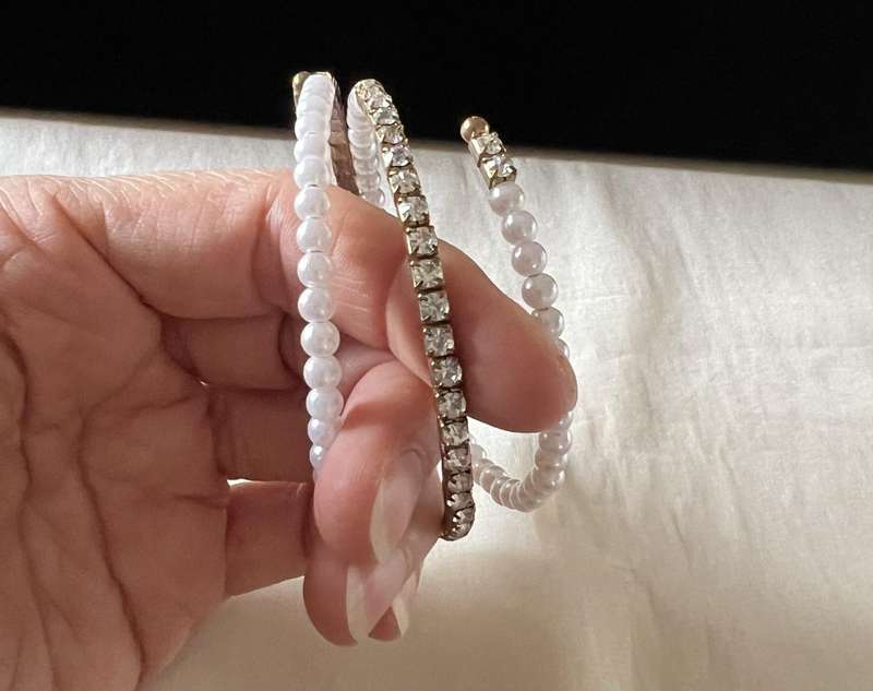 c1980s Vintage Gold Tone Crystal Clear Rhinestones & Faux Pearls Wrap Bracelet