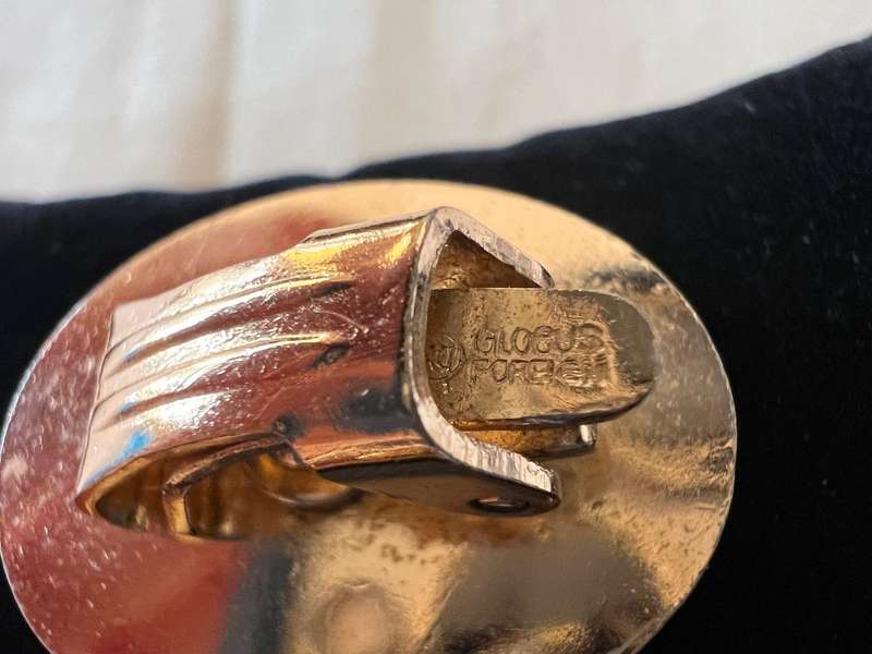 1960s Vintage Oval Gold Tone BALLERINA DANCER Clip Earrings by GLOBUS FOREIGN