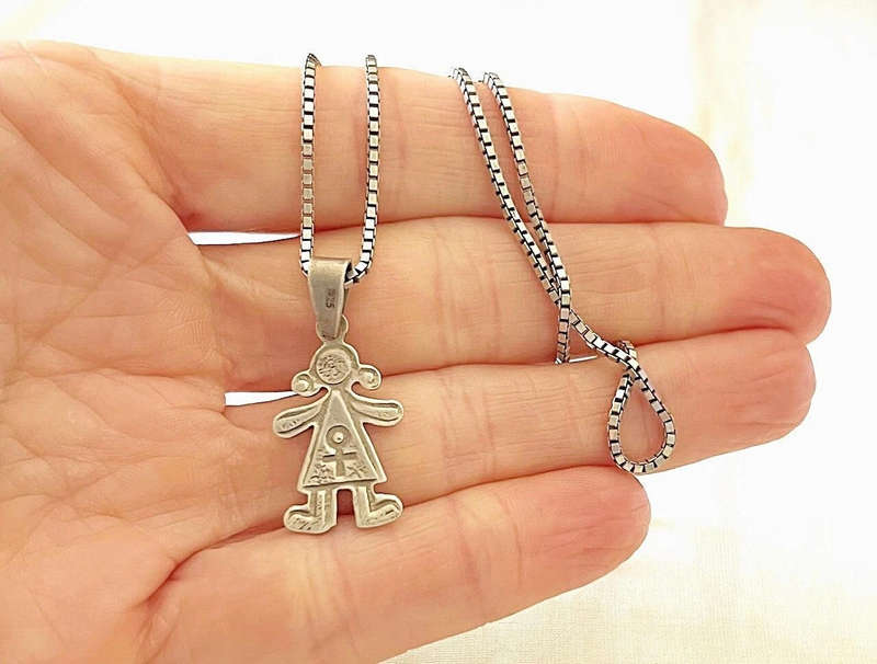 Vintage Sterling Silver Box Chain Choker Length Necklace w/ GIRL Female Symbol Pendant