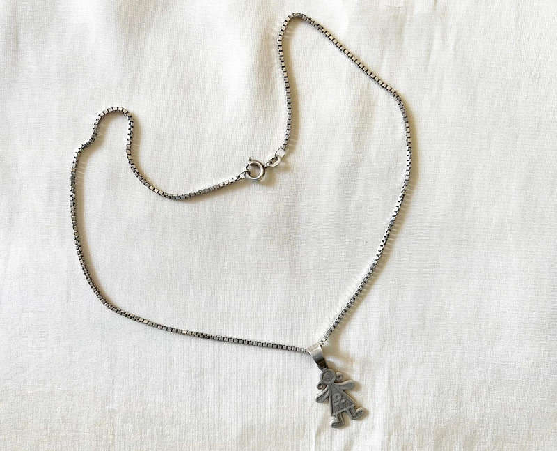 Vintage Sterling Silver Box Chain Choker Length Necklace w/ GIRL Female Symbol Pendant