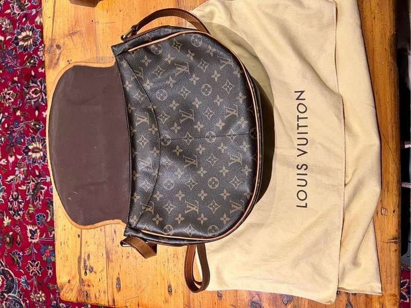 Louis Vuitton 2013 Menilmontant PM Shoulder Bag
