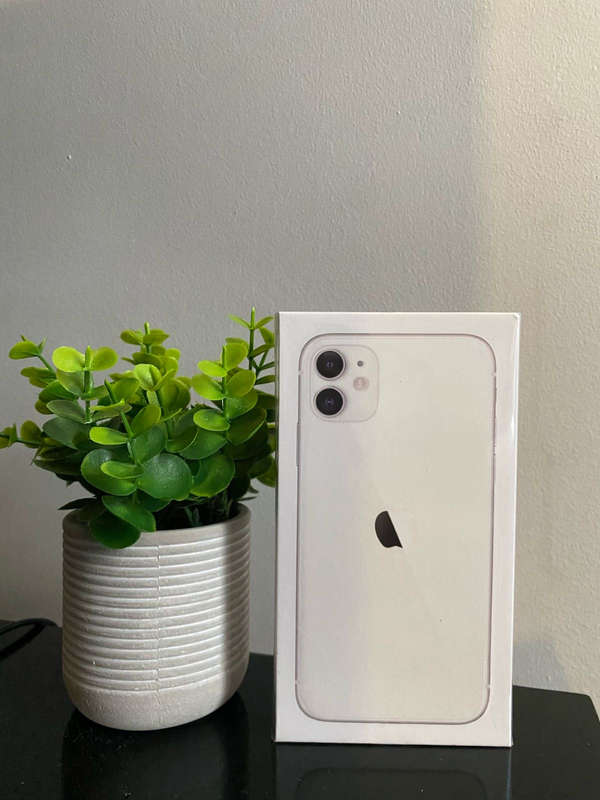iPhone 11