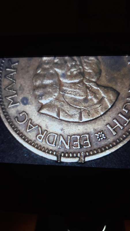 1961 South African half cent coin with very unique and scarce ERRORS parallel clip rim clipping