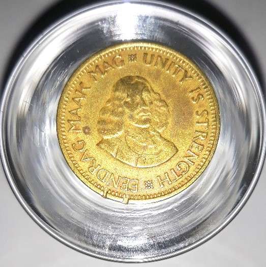 1961 South African half cent coin with very unique and scarce ERRORS parallel clip rim clipping