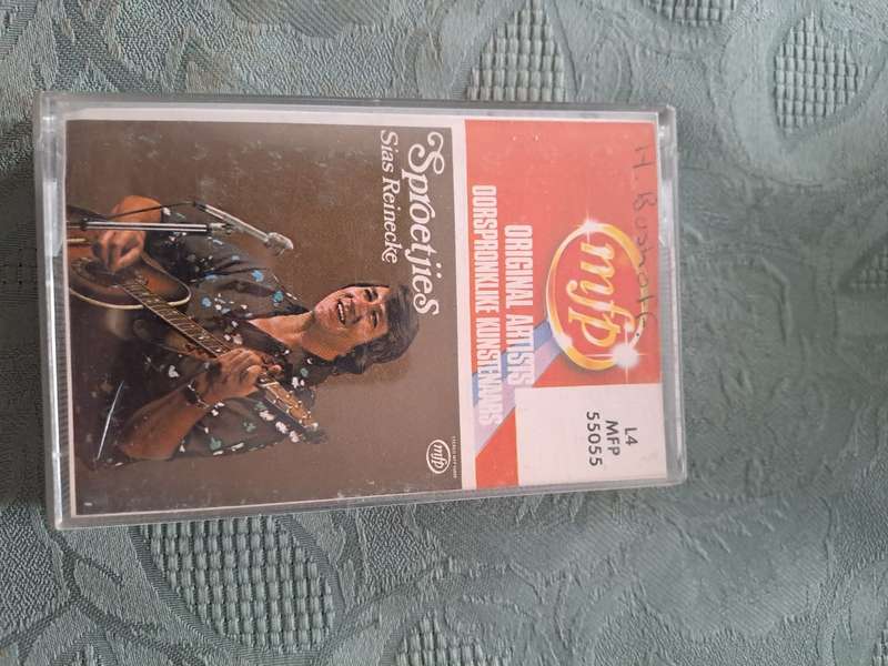 Cassettes For sale