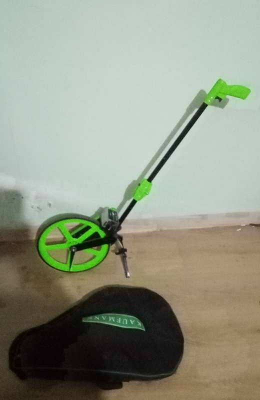 Kaufmann measuring wheel with a carry bag
