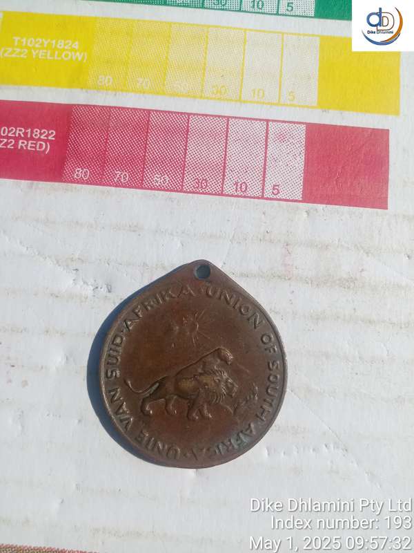 1937 coronation medalion