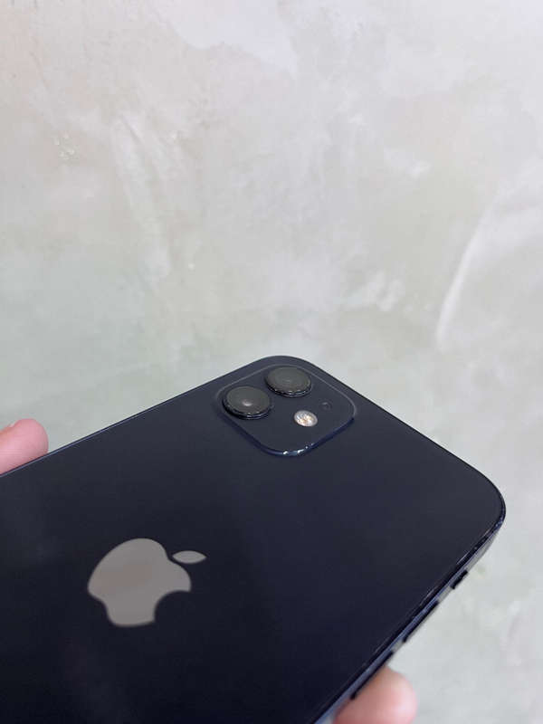 Apple iPhone 64GB Midnight