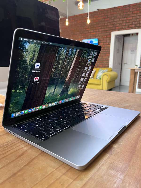 Apple Macbook Pro M2 2022 256GB