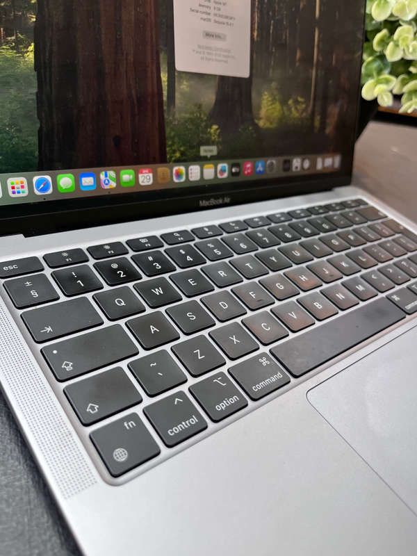 MacBook Air M1