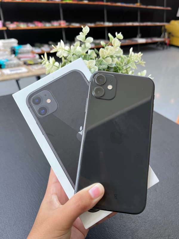 Apple iPhone 11 64GB Black