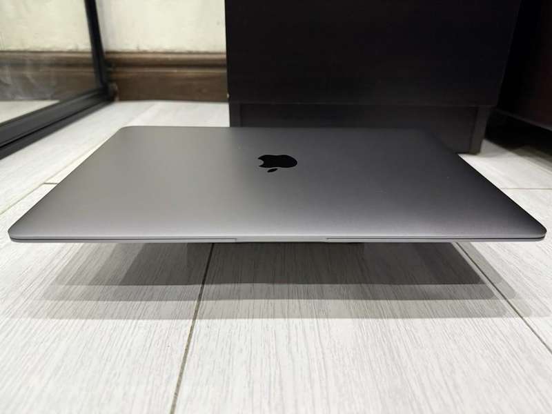 MacBook Air 2018 - 13.3" Retina Display