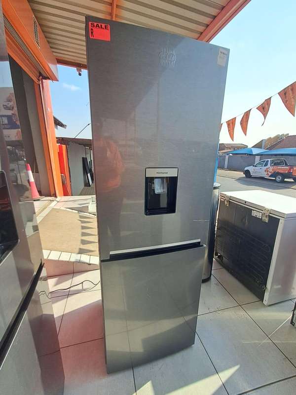 DEFY BOTTOM FREEZER FRIDGE W/D 302LT GRY