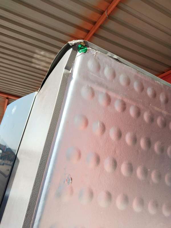 DEFY 350L BOTTOM FRIDGE FREEZER METALLIC