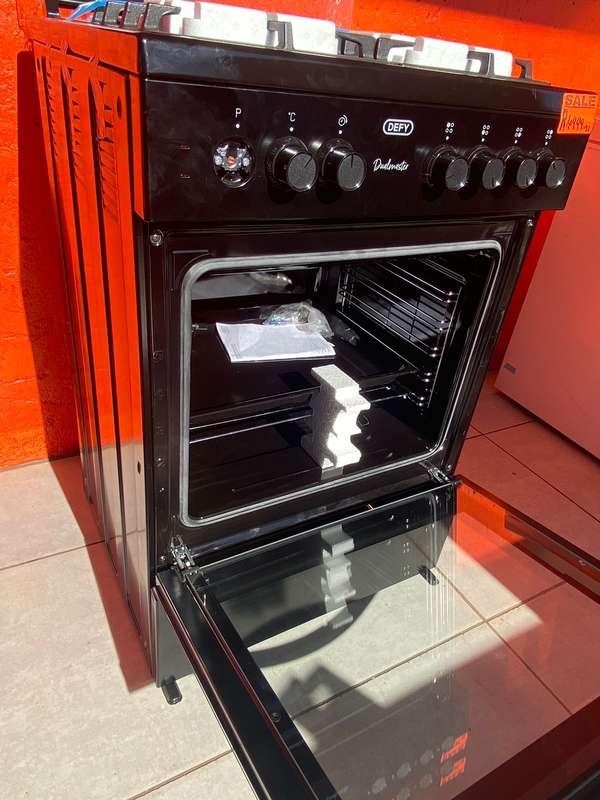 DEFY GAS ELECTRIC STOVE BLACK DGS679