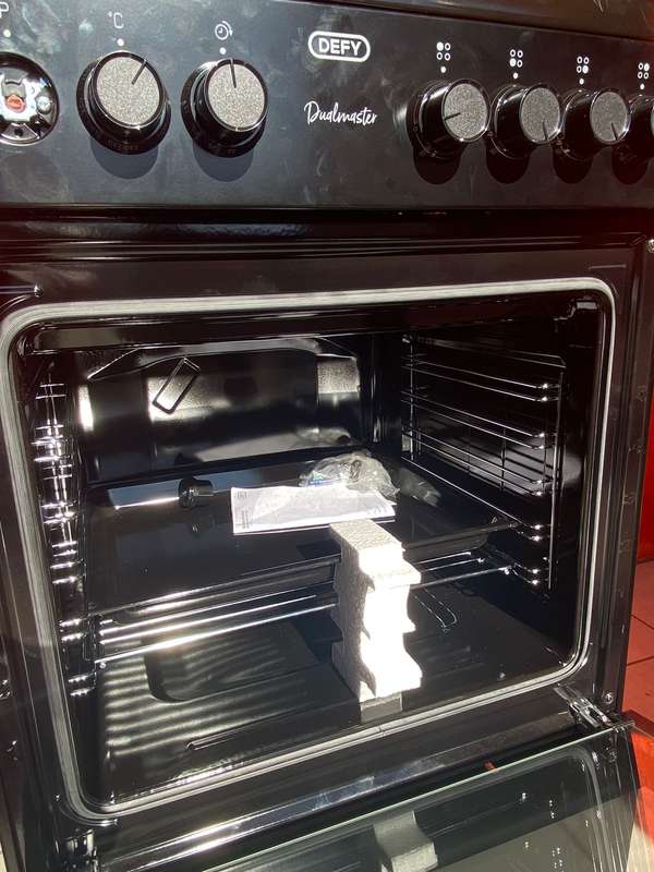 DEFY GAS ELECTRIC STOVE BLACK DGS679