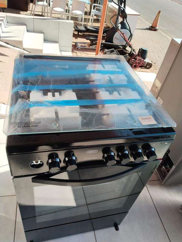 DEFY GAS ELECTRIC STOVE BLACK DGS679