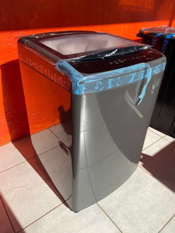 LG TOP LOADER WASHING MACHINE SMT INVR 18KG BLK