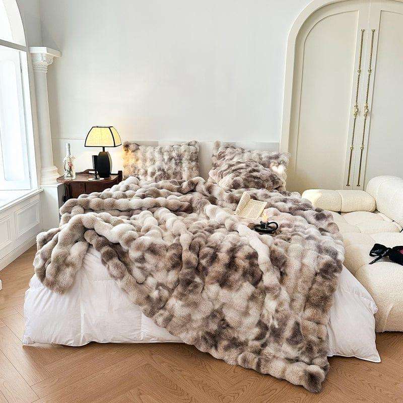 Super King Faux Rabbit Fur Ultra-Soft Tie-Dye Throw Blanket Chocolate