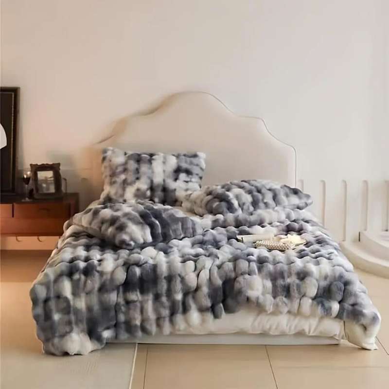 Super king Faux Rabbit Fur Ultra-Soft Tie-Dye Throw Blanket 220x230. White