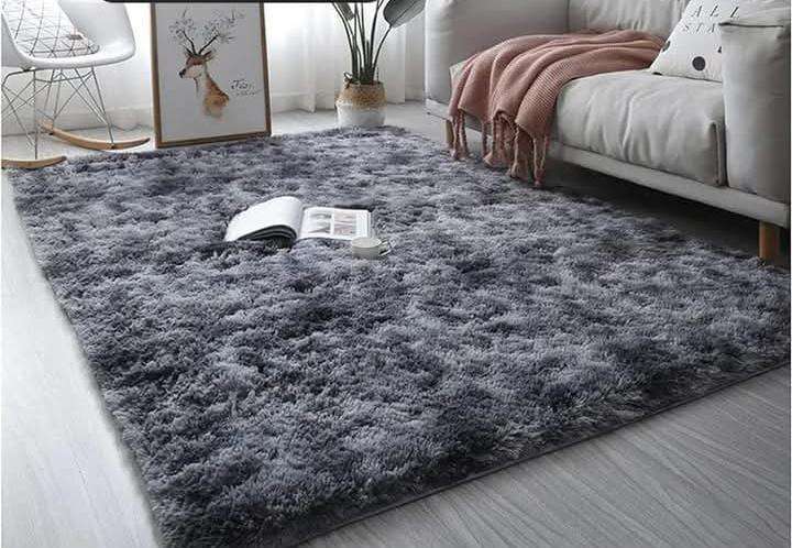 9pc Bedroom Combo Set - 5pc King Comforter Set- Fluffy Rug - Curtain Set -Light gray
