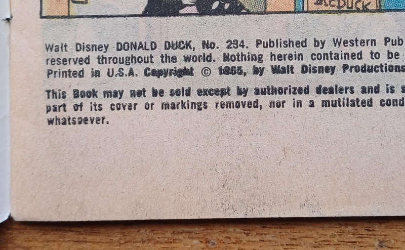 Walt Disney Donald Duck x2